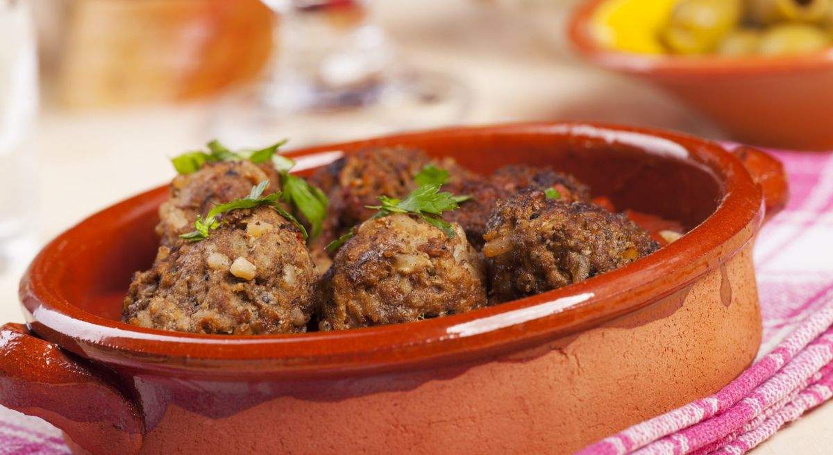 hueso-pollo-dreamstime.jpg