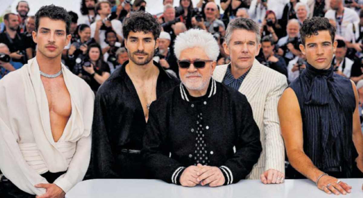 almodovar-cannes-iceta-1200-11.jpg