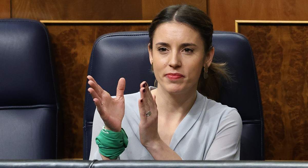 Irene-Montero-Trans-EP.jpg