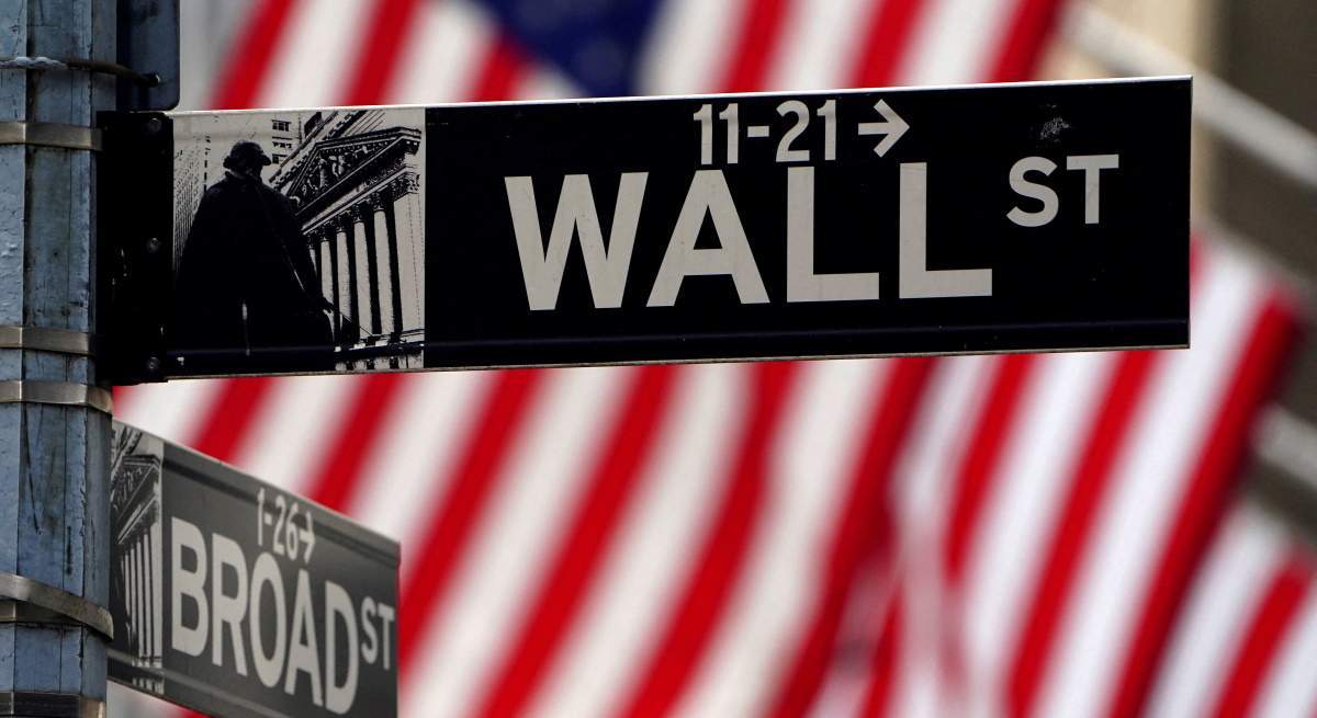 wall-street.jpg