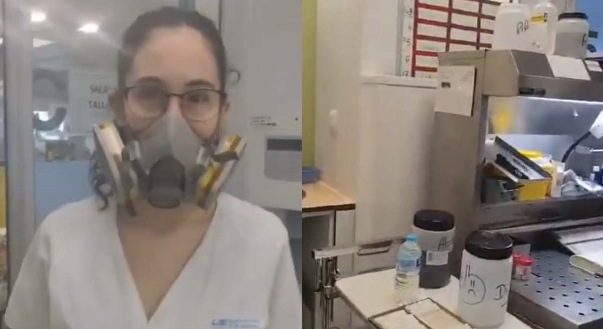 Una trabajadora del servicio de Anatomía Patológica del 12 de Octubre con máscara respiratoria