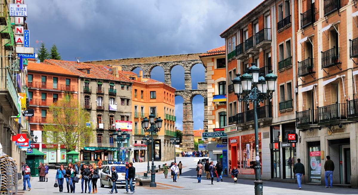 segovia-vivienda-dreamstime.jpg