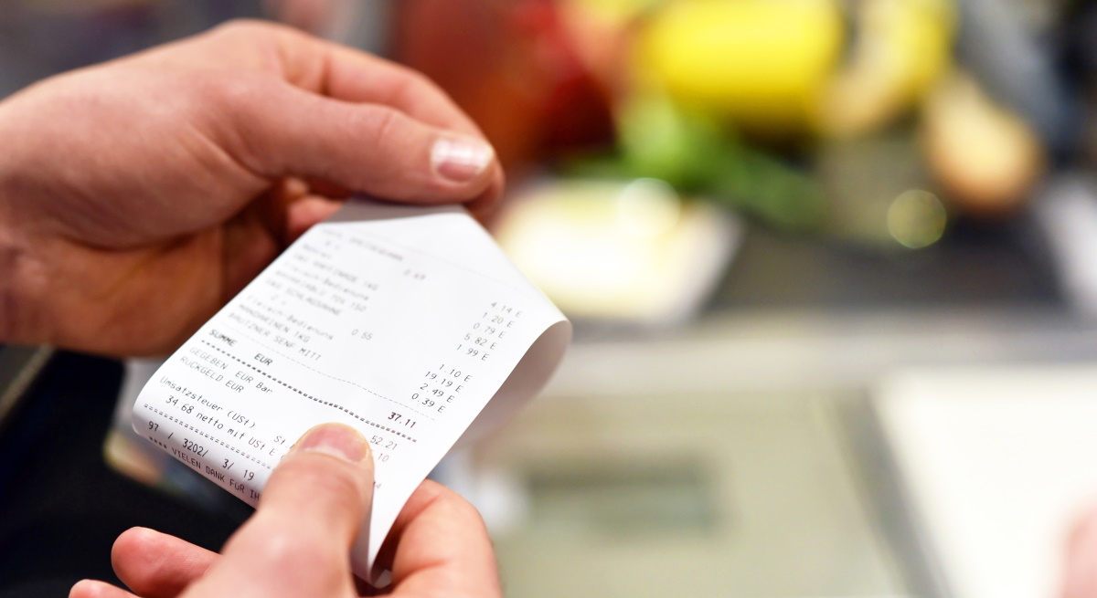 ticket-compra-euros-istock.jpg
