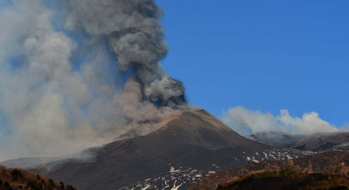 etna-erupcion-archivo-efe.jpg