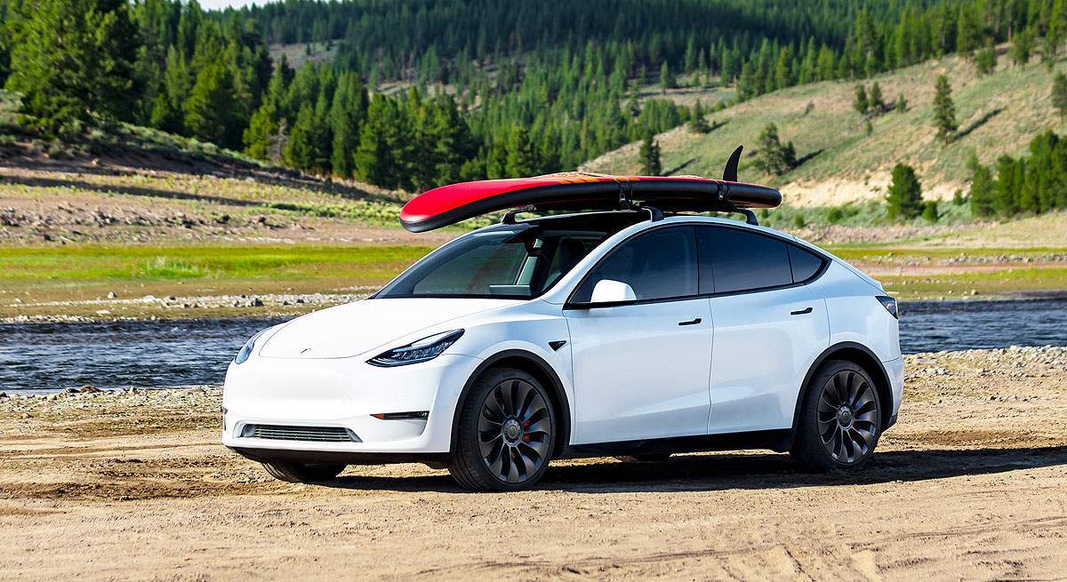 TESLA_MODEL-Y_01.jpg