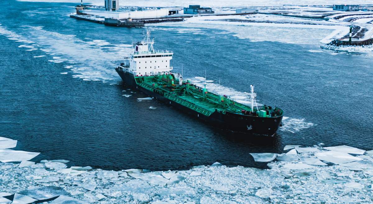 petrolero-ruso-crudo.jpg