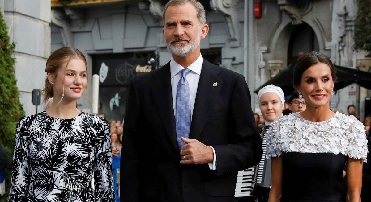 Felipe-Letizia-Leonor-1200.jpg