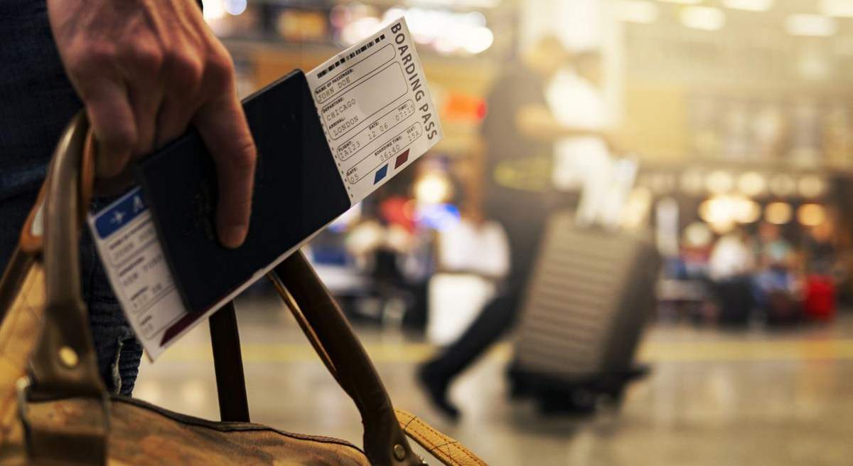 maleta-bolso-mano-avion-aeropuerto-viaje-pixabay.jpg