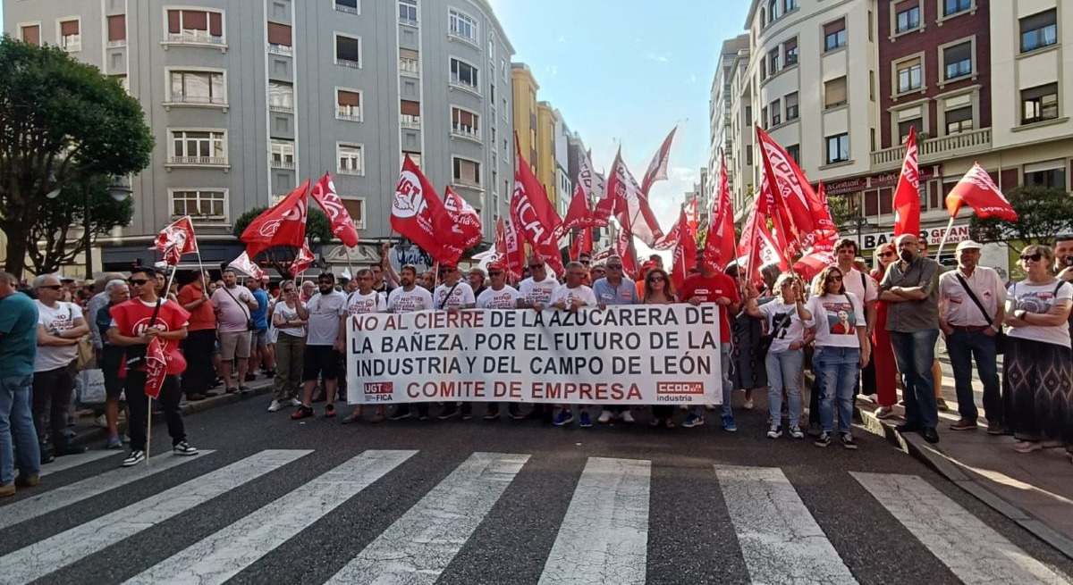 Manifesación León apoyo a azucarera de La Bañeza