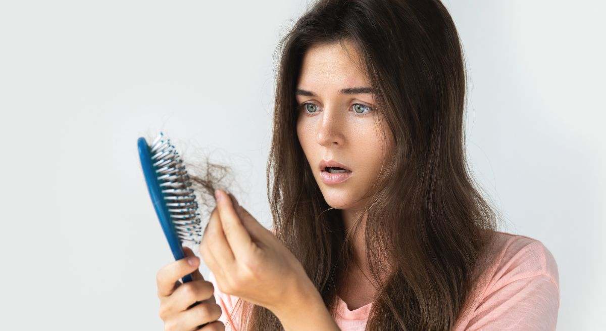 Las personas que inician un tratamiento contra la caída del pelo antes de notar debilitamiento capilar tienen más probabilidades de evitarlo, según una experta