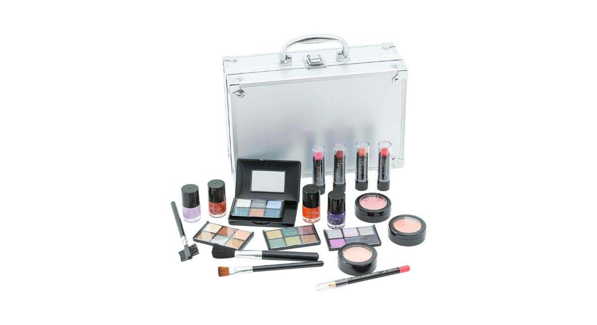 El-maletin-de-maquillaje-de-tus-suenos-ahora-esta-a-mitad-de-precio-en-Amazon.jpg
