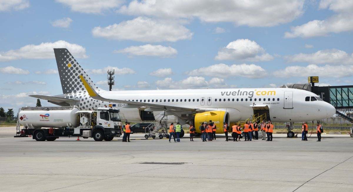 Vueling_avion.jpg