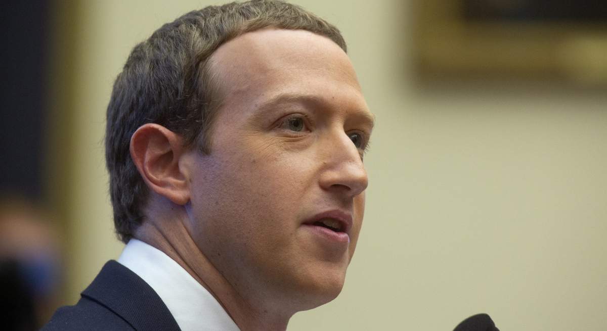 zuckerberg-alamy.jpg