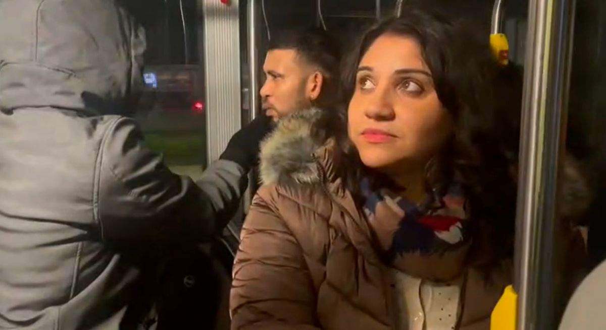 La agonía de viajar 1.600 kilómetros al día para trabajar como conserje: "Es más barato el tren que un alquiler"