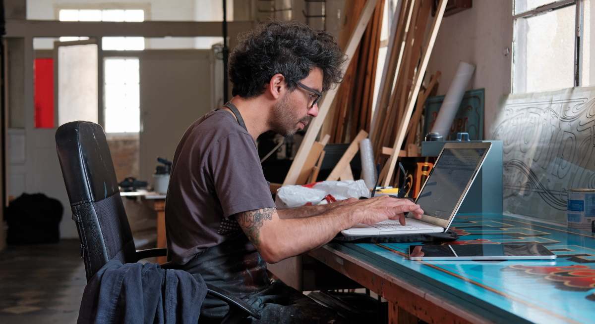 trabajador-autonomo-iStock.jpg