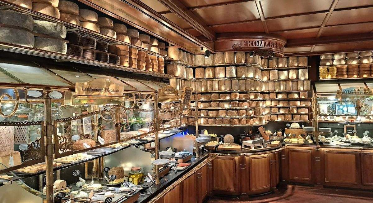 Les Grands Buffets