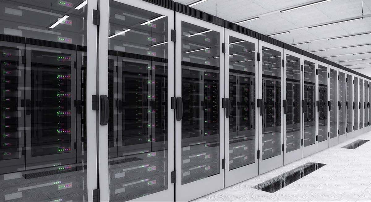Servidores en un centro de procesamiento de datos.