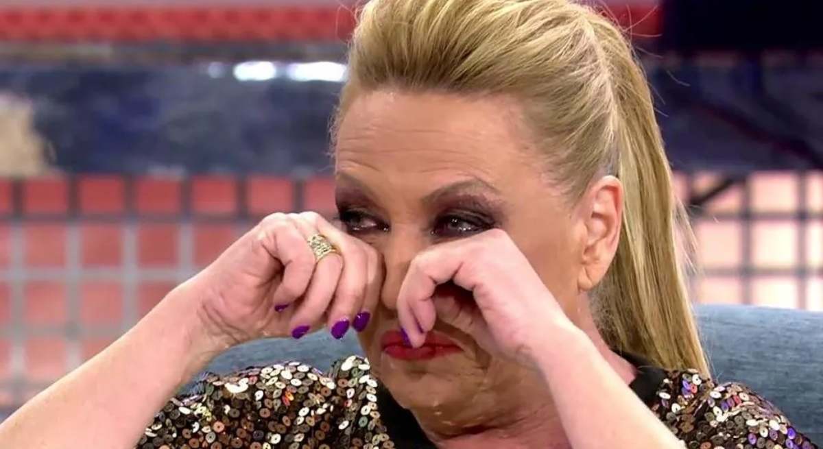 lydia-lozano-deluxe.jpg