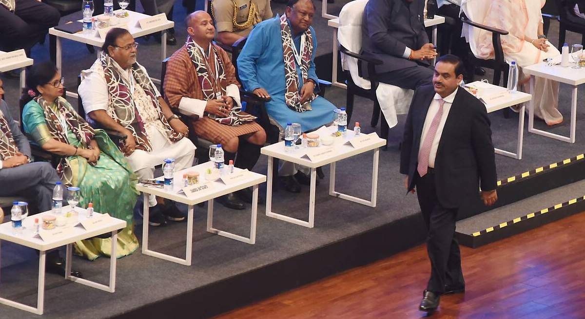 adani-conferencia-alamy.jpg