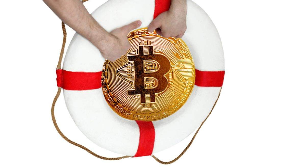 bitcoin-save-dreamstime.jpg