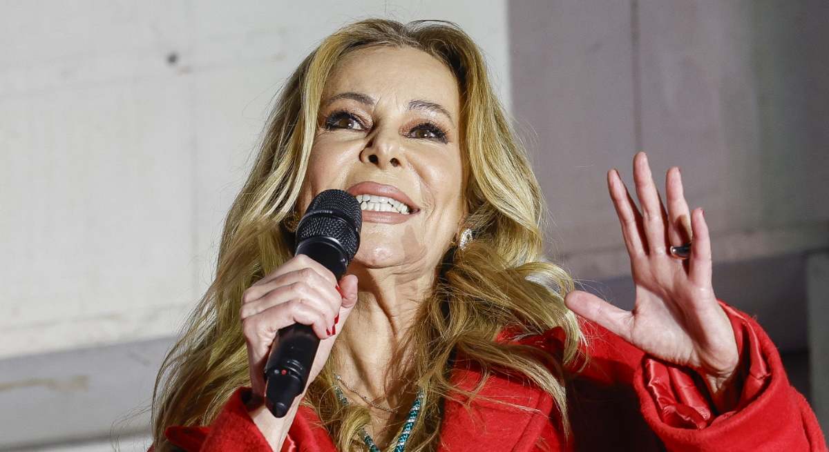 ana-obregon-pregon-.jpg