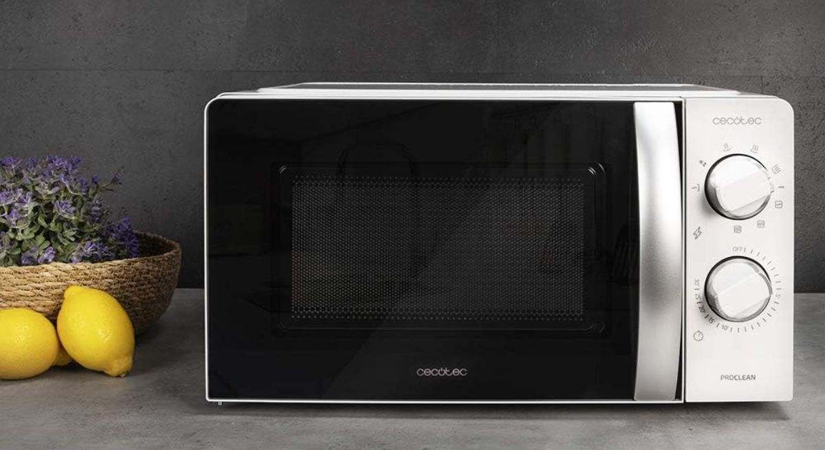 Microondas con grill ProClean 2110 de Cecotec