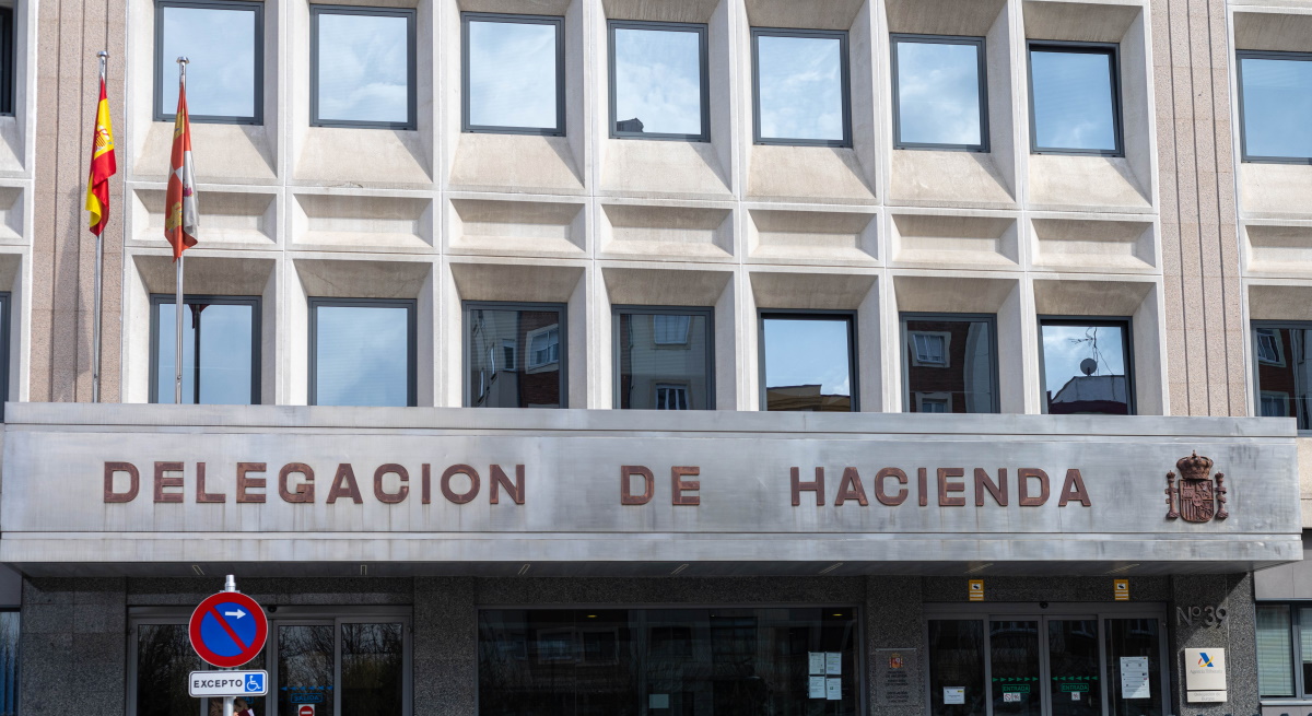 sanciones-declaracion-renta-hacienda-2023-istock.jpg