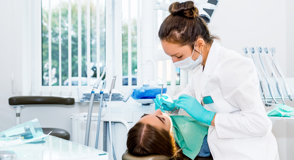 dentista-dreamstime.jpg