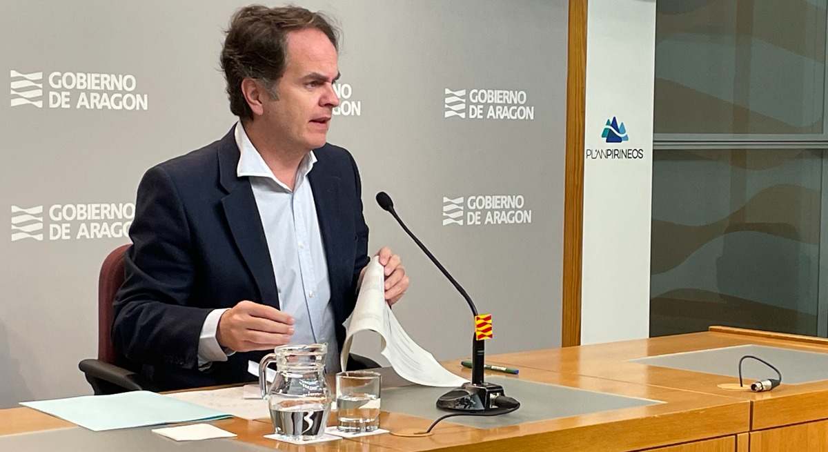 Roberto Bermúdez de Castro deficit aragon