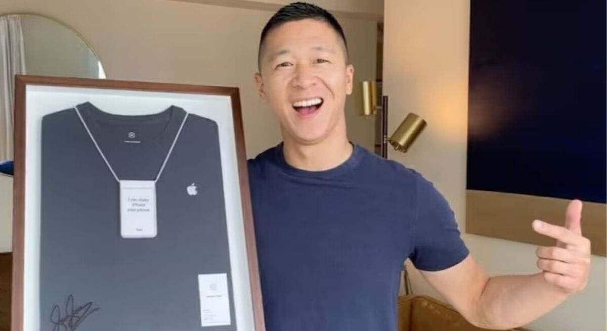 Exempleado de Apple, Sam Sung