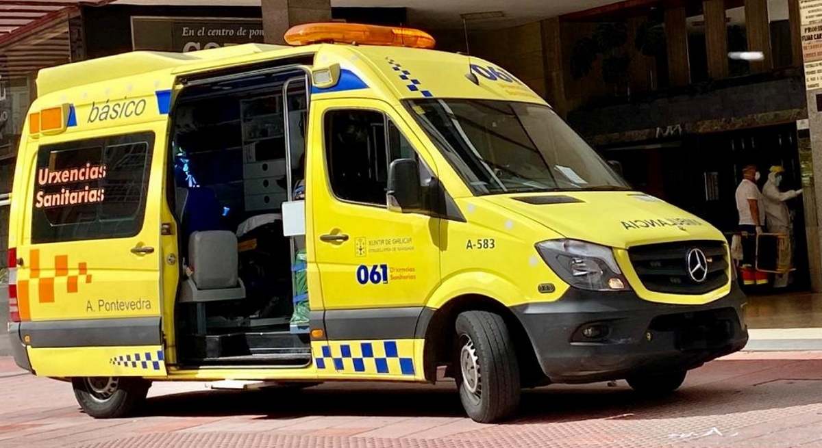 Fotografía de archivo de una ambulancia.