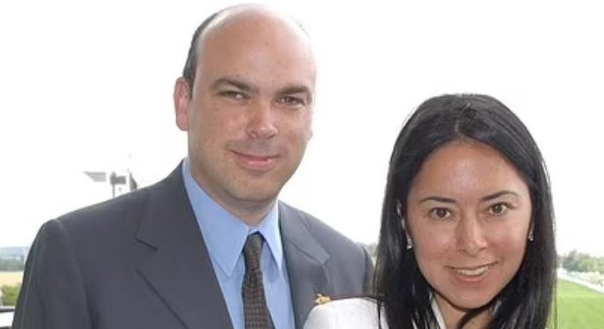 Angela Bacares y Mike Lynch