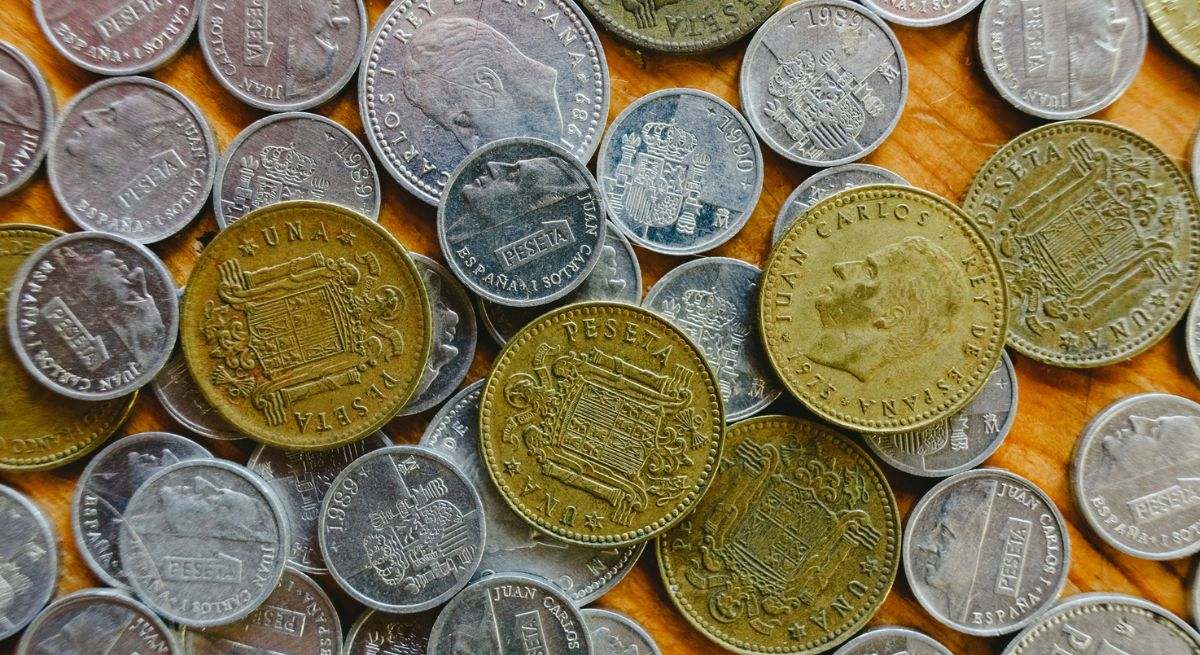 numismatica-espanola-monedas-dreamstime.jpg