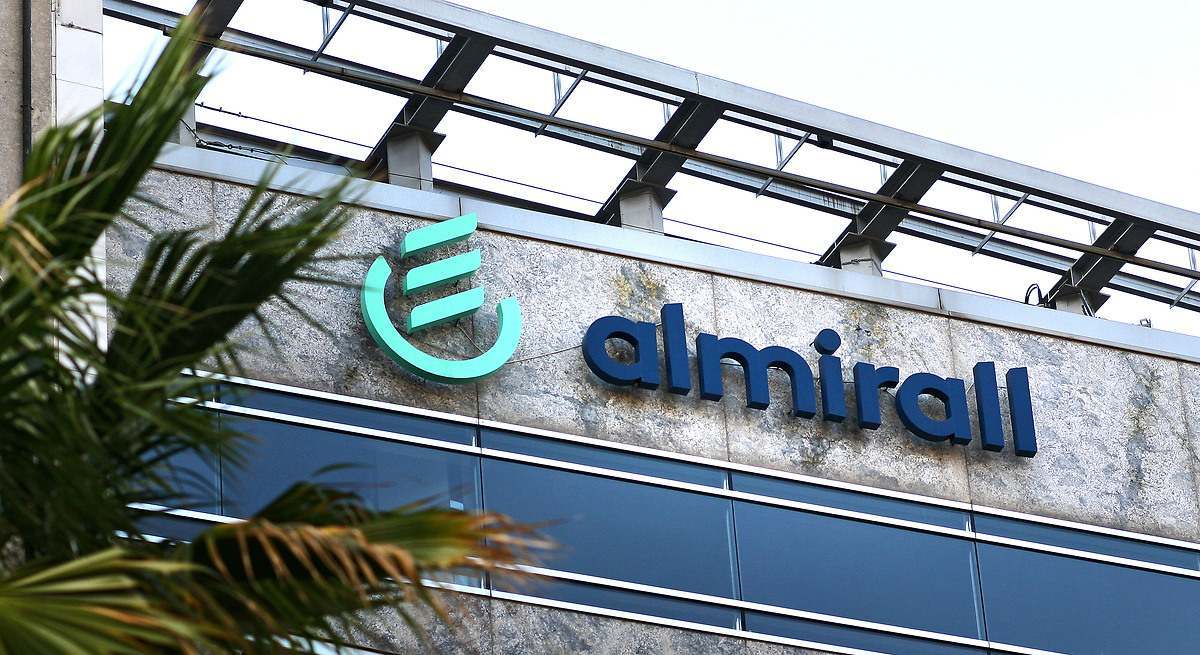 Edificio corporativo de Almirall. EE