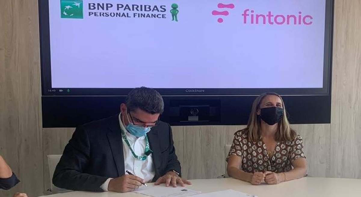 Foto_Firma_Acuerdo_BNP-Paribas-Personal-Finance_Fintonic-1.jpg