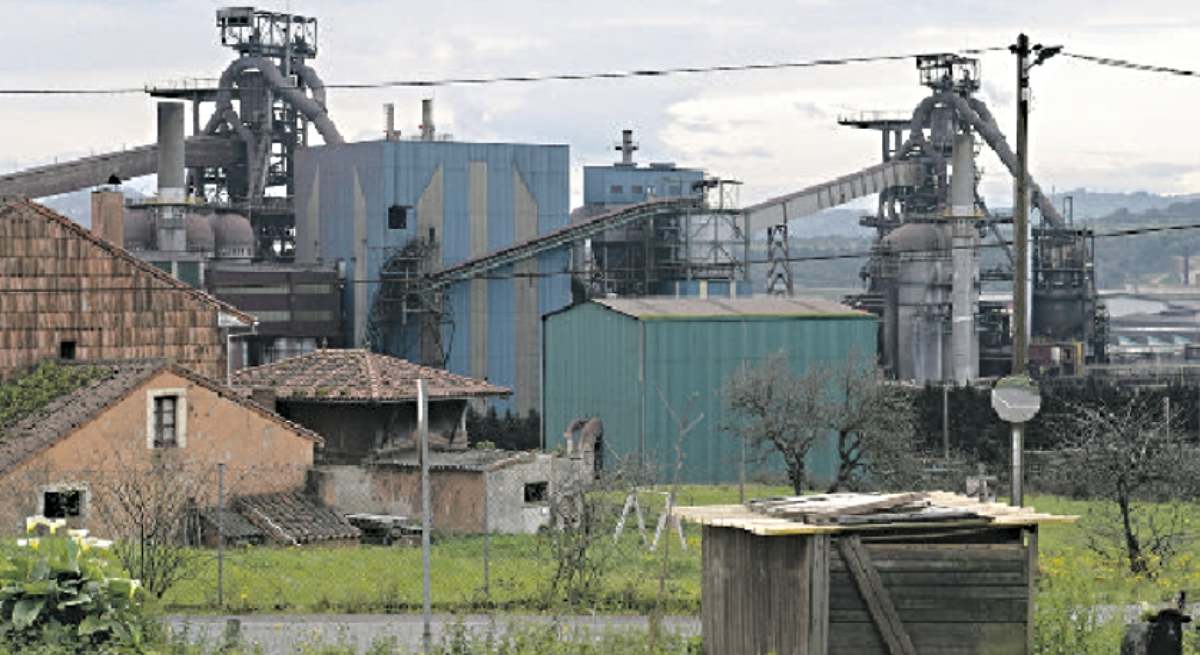 La fábrica de ArcelorMittal en Gijón / EFE