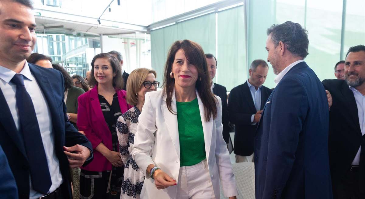 La conselleira de Vivenda, María Martínez Allegue.