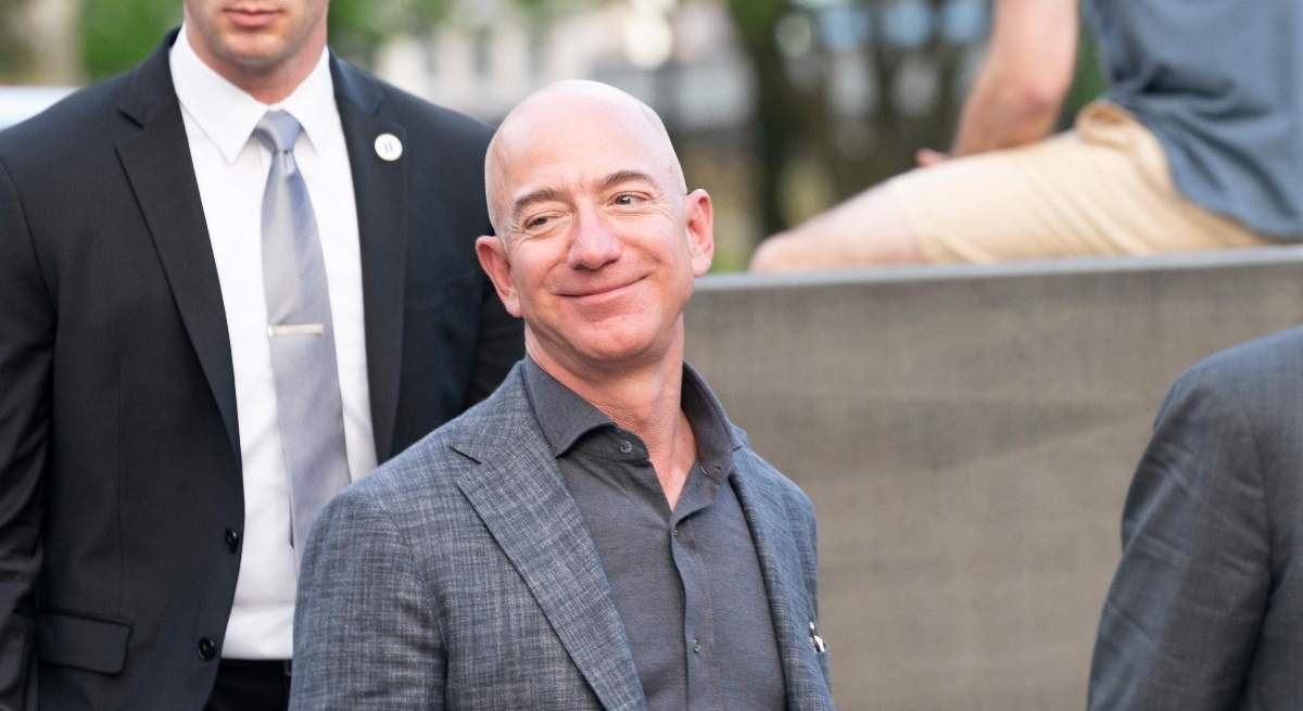 jeff-bezos-alamy.jpg