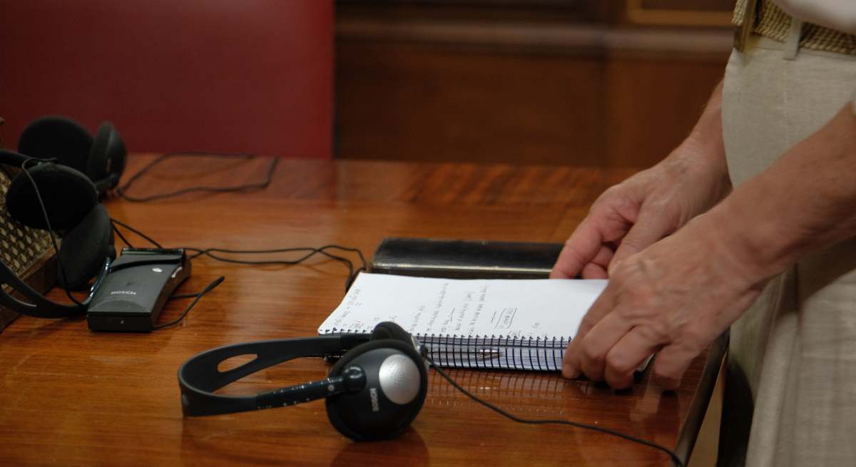 taquigrafa-congreso-pinganillo-detalle-ep.jpg