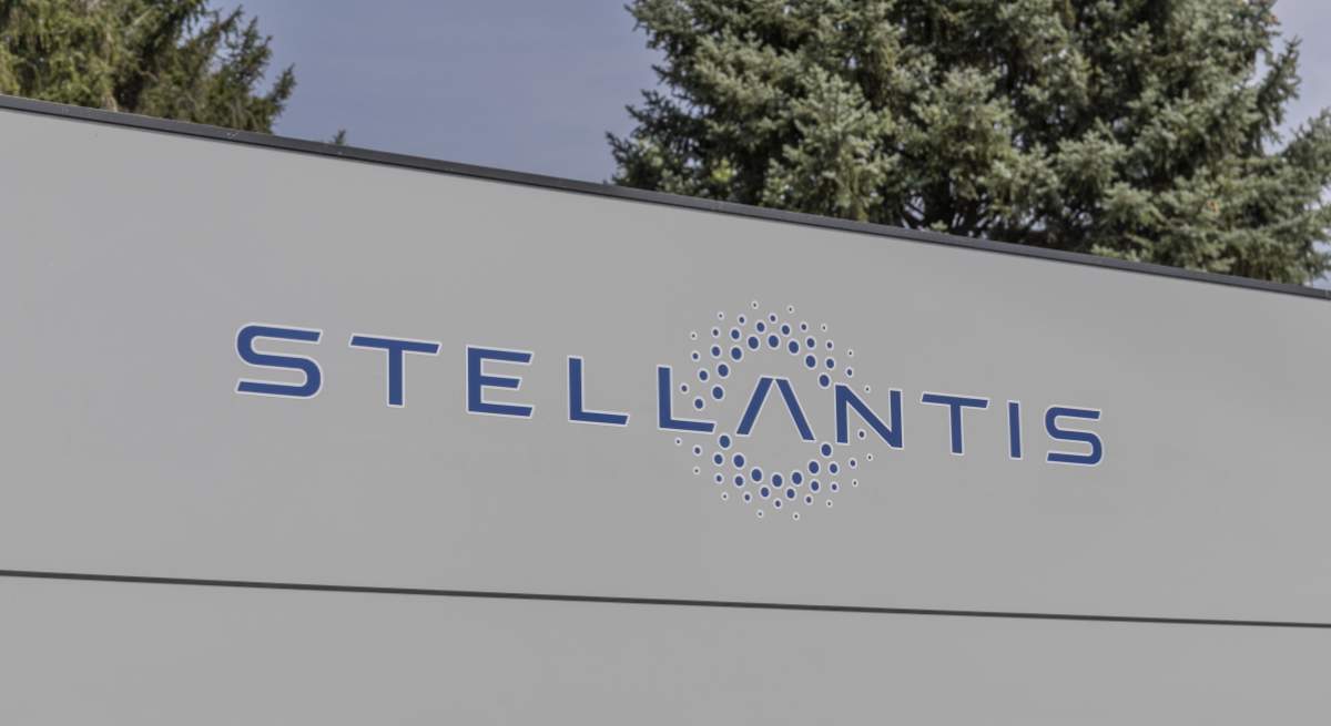 stellantis-istock.jpg