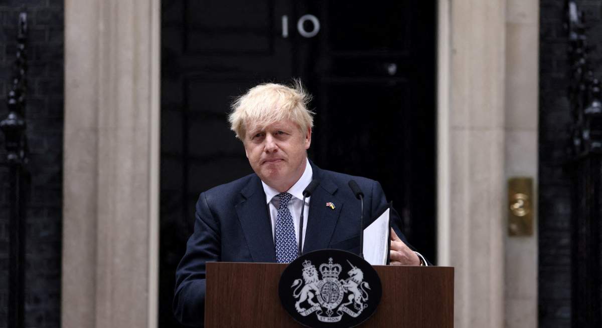 boris-johnson-dimite-cerca-reuters.jpg