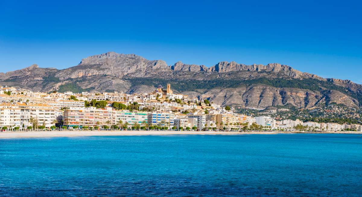 Vista de Altea (Alicante) desde el mar