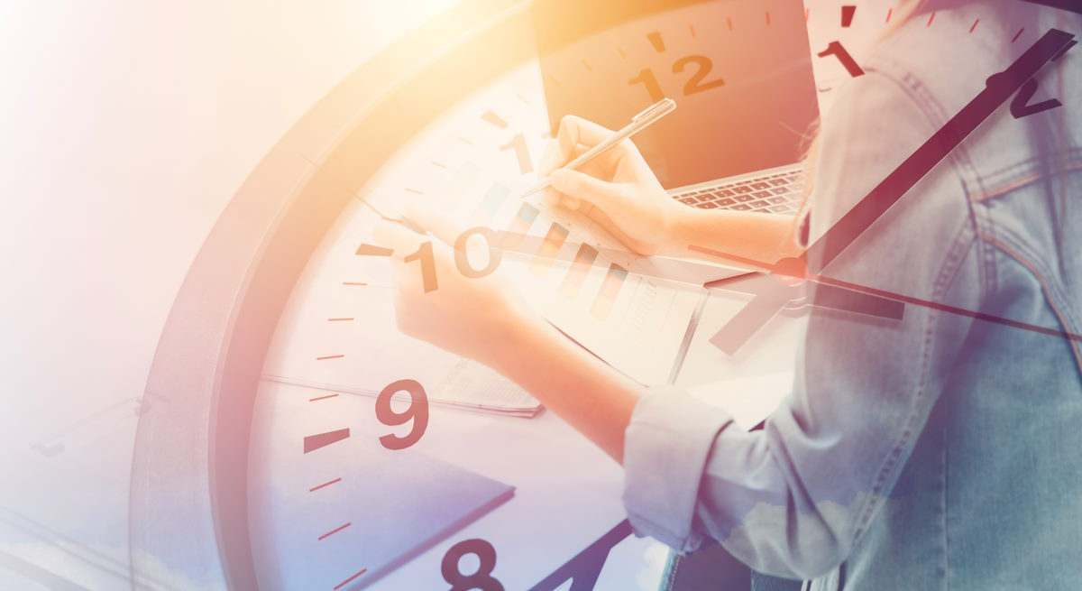horas-reloj-trabajo-dreamstime.jpg