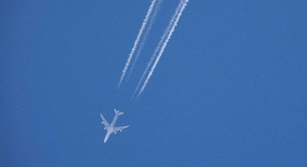 aviones-estela-condensacion.jpg