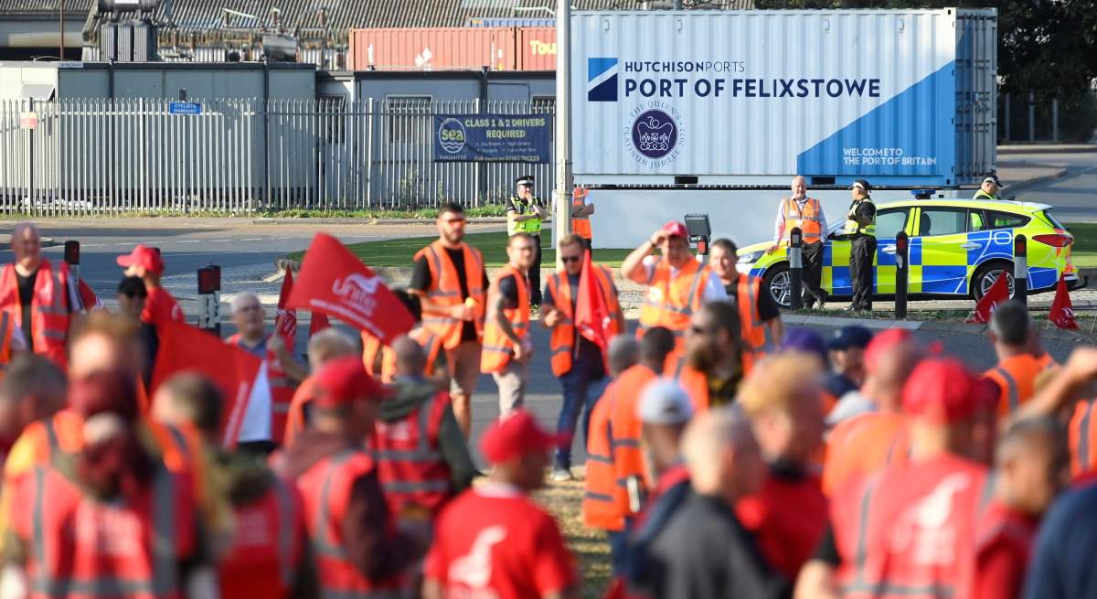huelga-estiba-felixstowe-reino-unido-reuters-1200x655.jpg