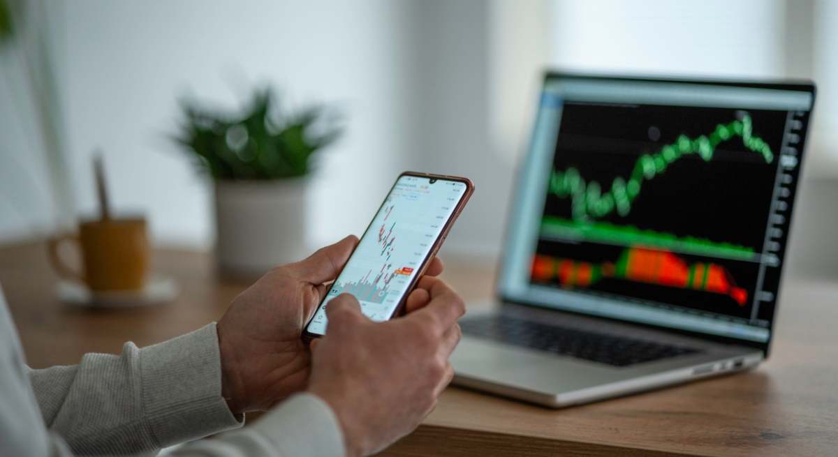 inversor-graficos-mercados-istock.jpg
