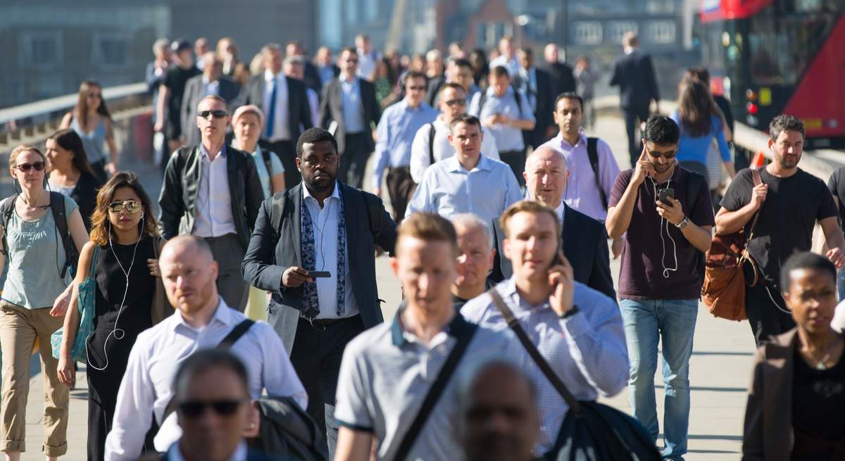 trabajadores-reinounido-istock.jpg