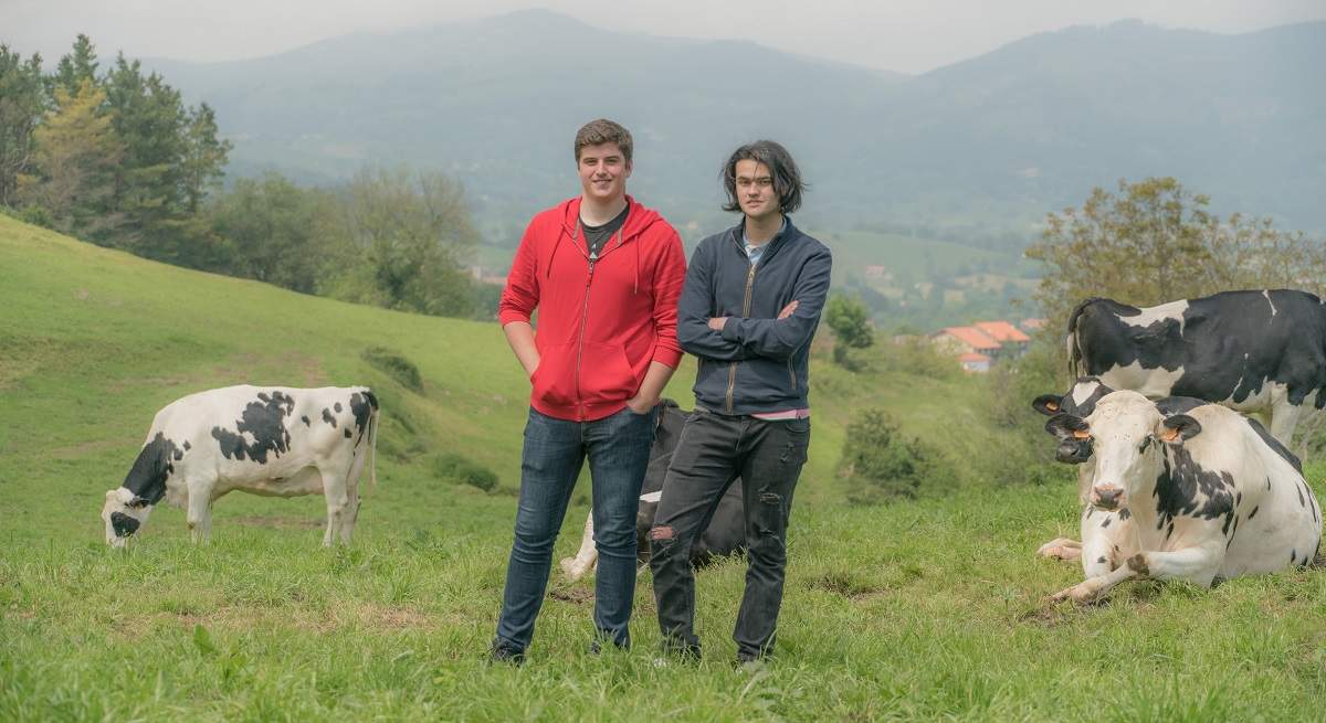 Felipe-Gomez-y-Manuel-Osoro-primos_Ganaderia-Tezanillos.jpg