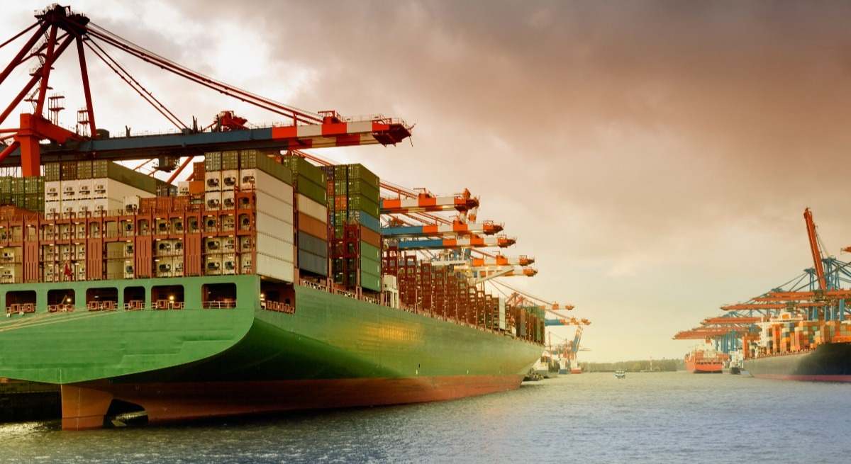 barco mercancías