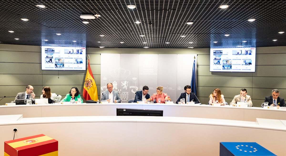 Reunión de la Conferencia Sectorial de Empleo presidida por Yolanda Díaz